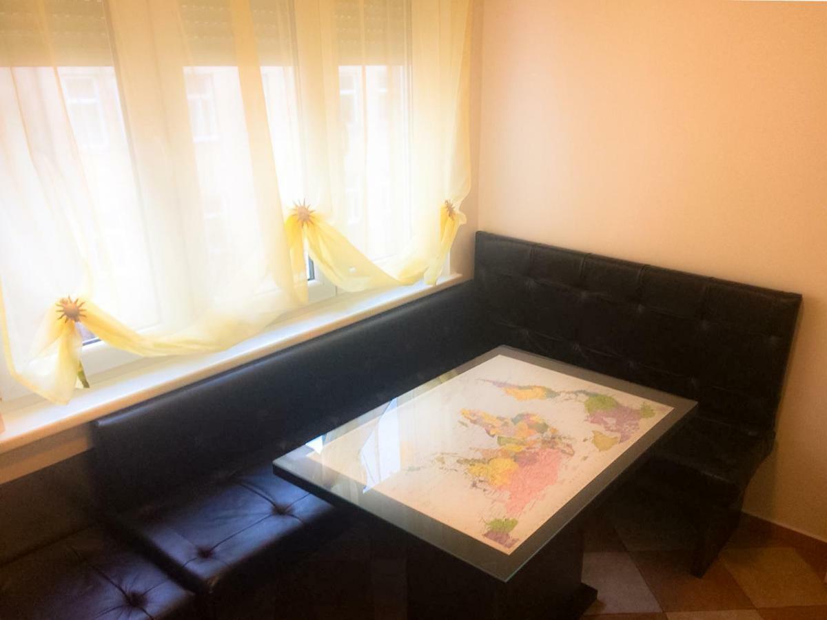 Life Apartment